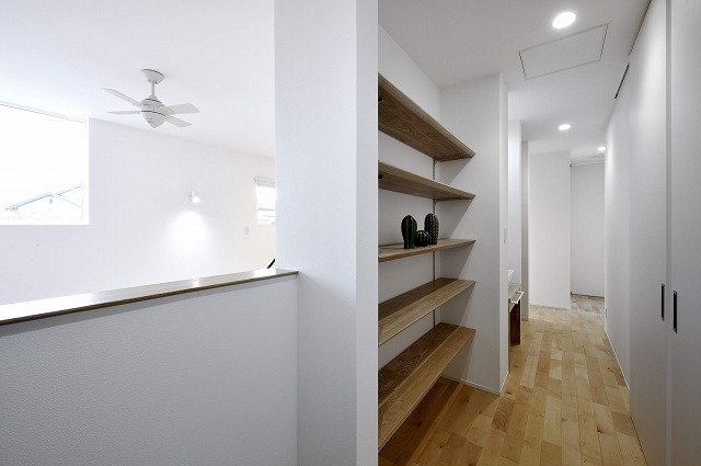 家族の繋がりを感じる二階建て